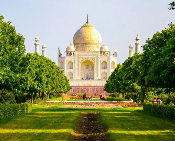 Taj Mahal and Agra Fort Tour by Car from Delhi