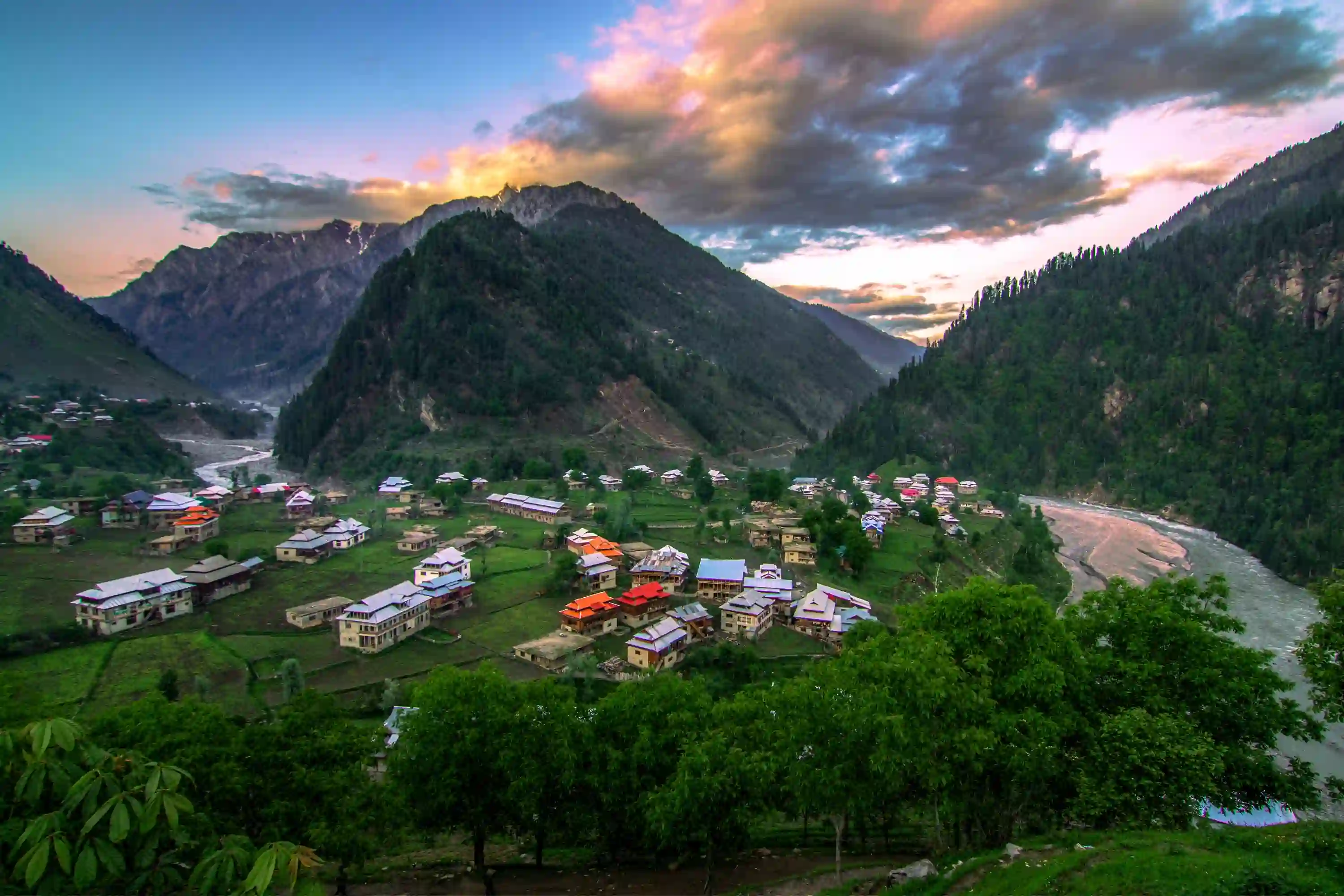 Delhi Agra Jaipur Kashmir Tour - 10 Days