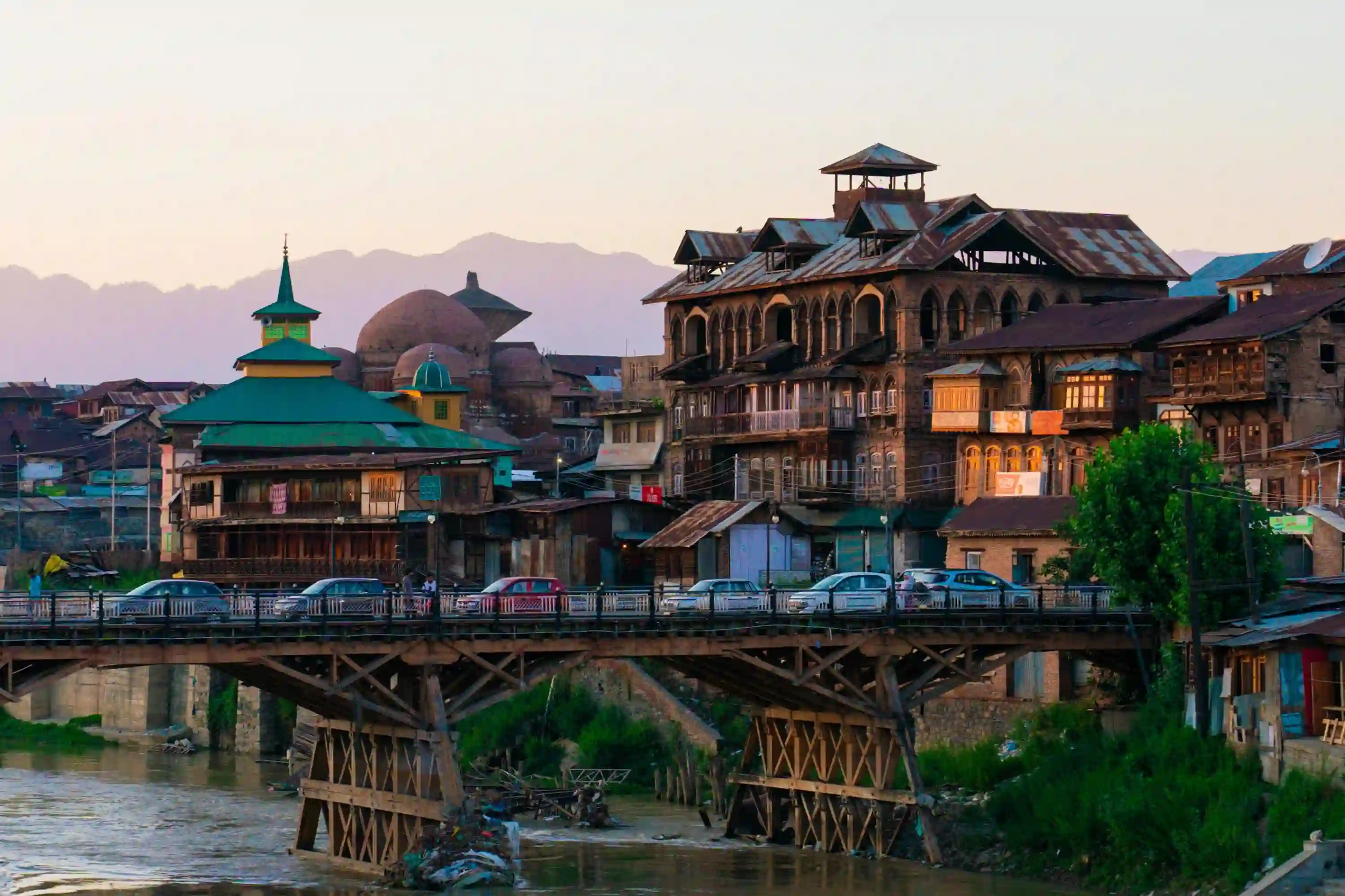 Delhi Agra Jaipur Kashmir Tour - 10 Days